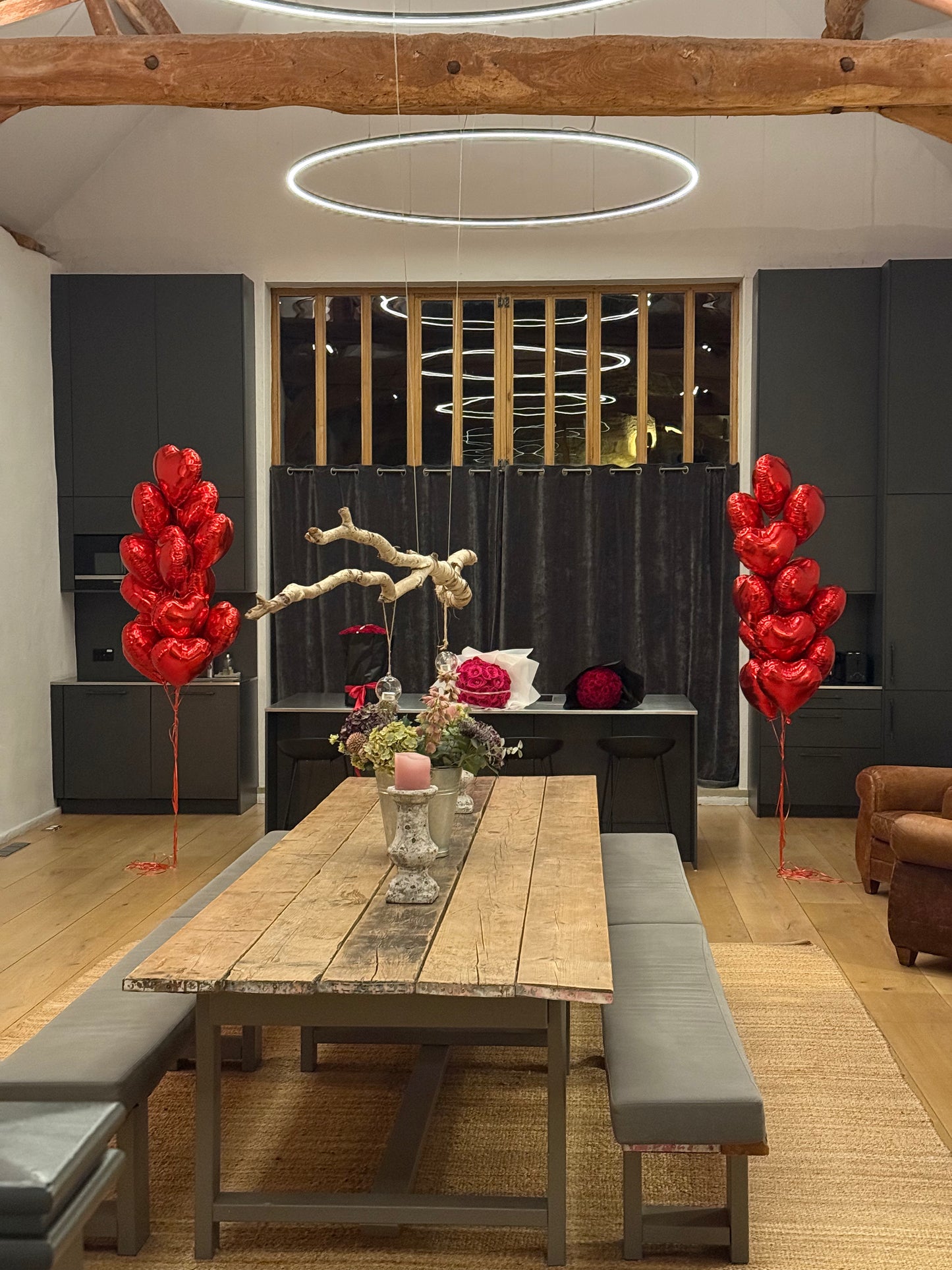 50 Red Rose Tower Of Love