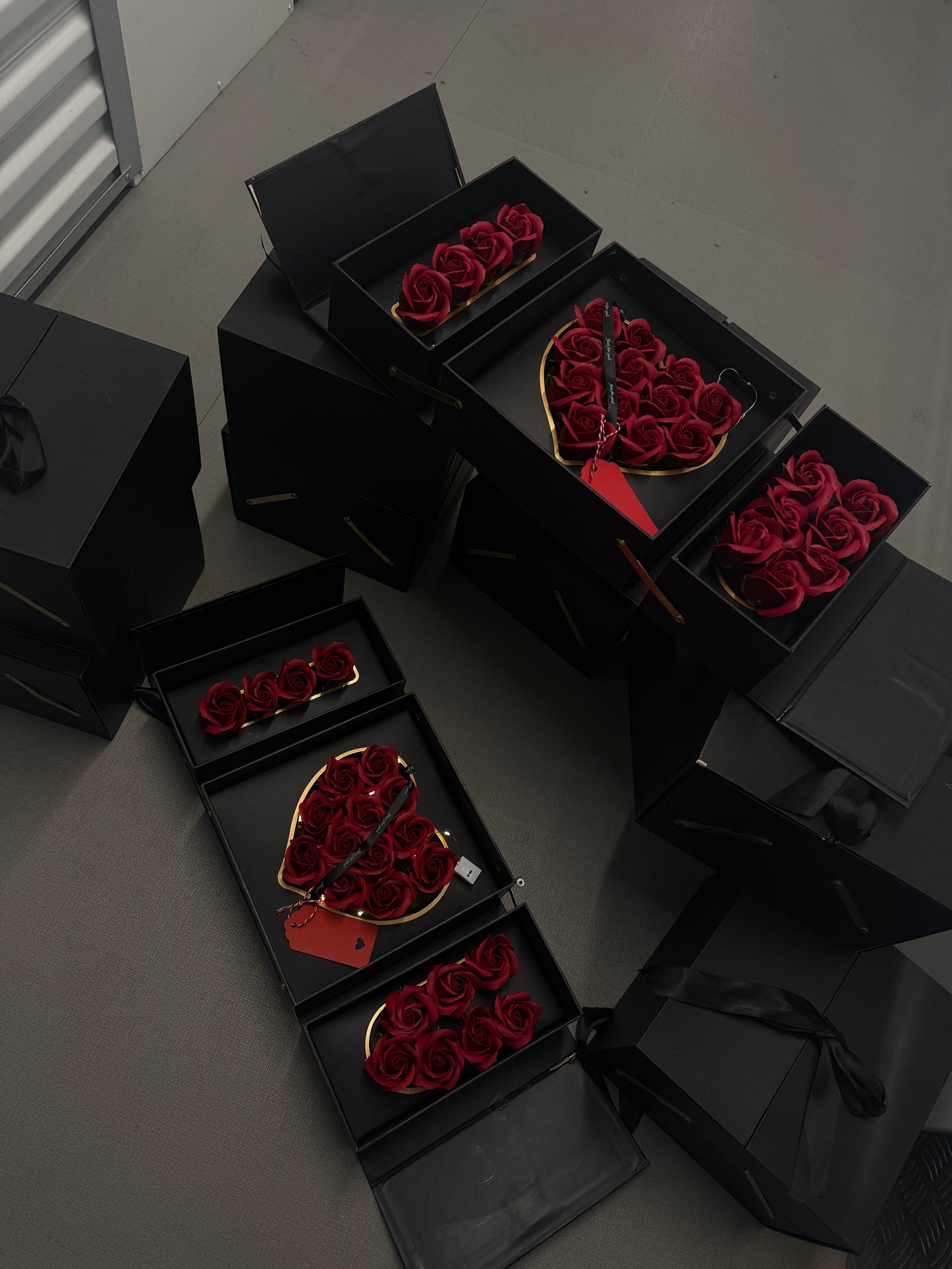 "I Love You" Red Rose Flower Box