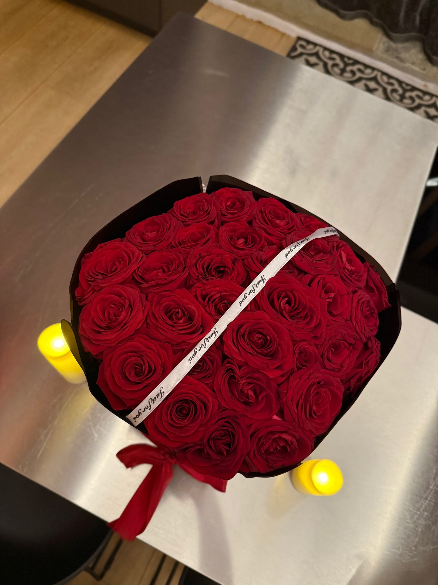 50 Red Rose Tower Of Love